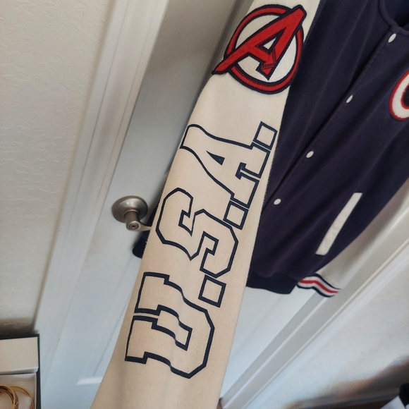 Marvel Captain America Red White Blue Button Up Varsity Jacket Size 2XL - Picture 4 of 9